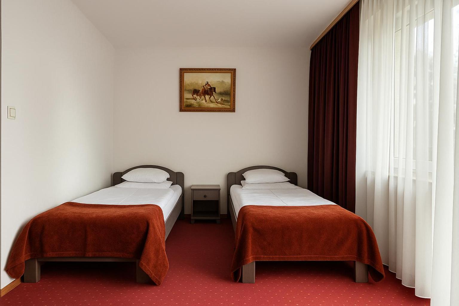 Hotel Metro Клодзко Экстерьер фото