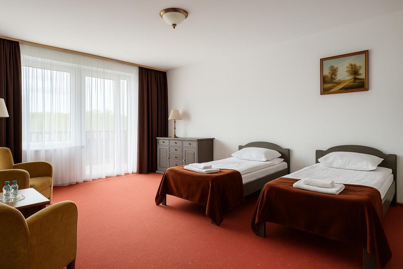 Hotel Metro Клодзко Экстерьер фото