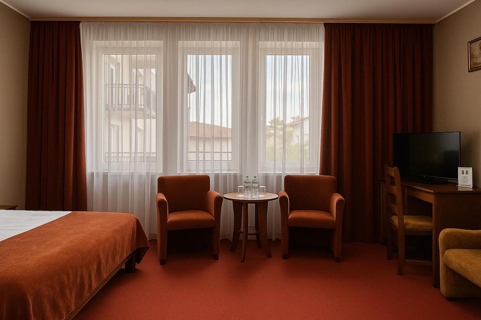 Hotel Metro Клодзко Экстерьер фото